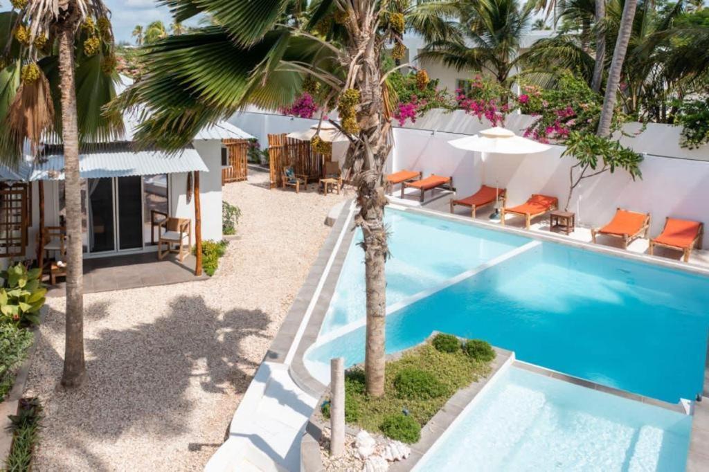 קיוונגווה Seashore Beach Hotel מראה חיצוני תמונה