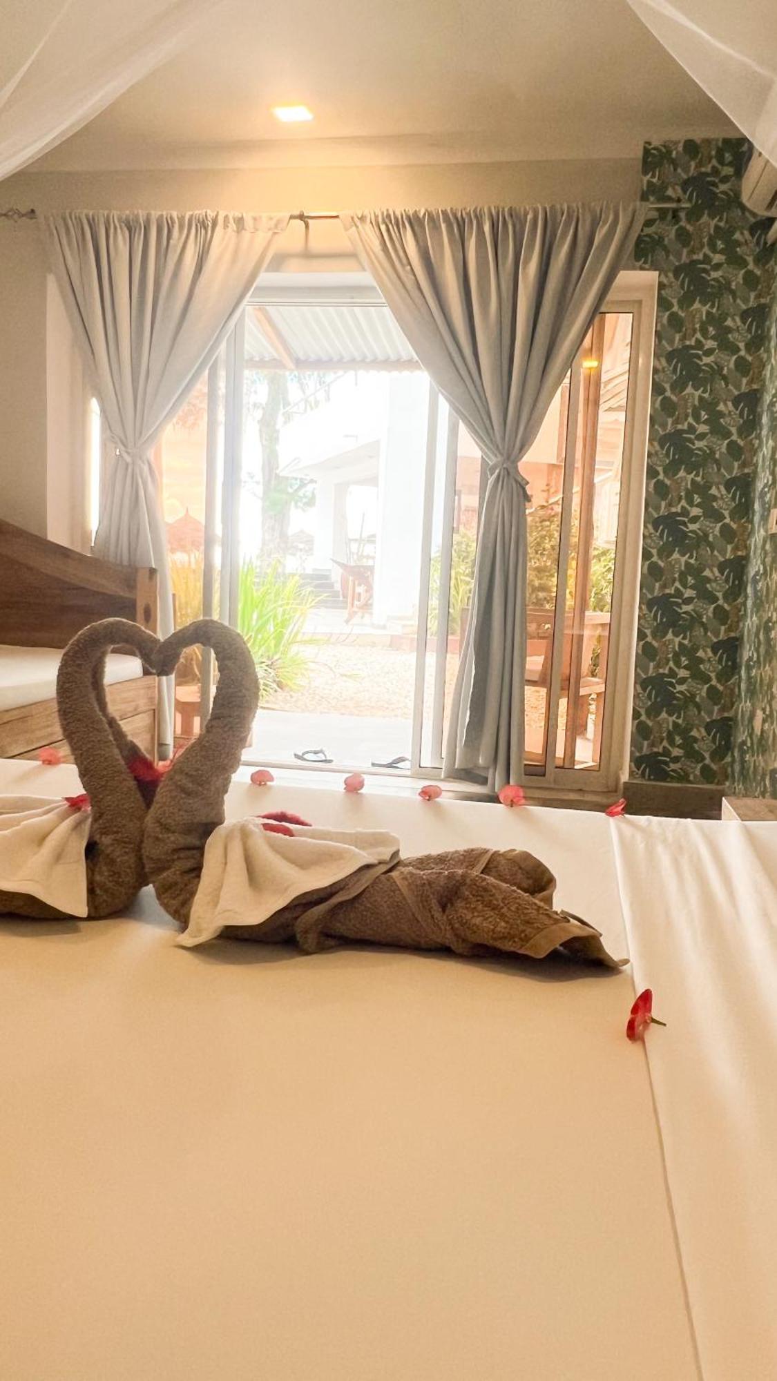 קיוונגווה Seashore Beach Hotel מראה חיצוני תמונה