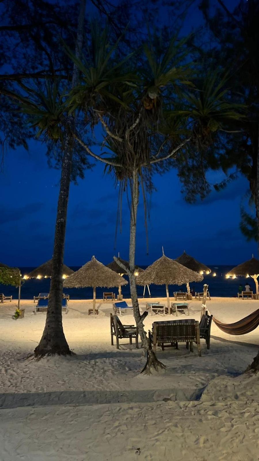קיוונגווה Seashore Beach Hotel מראה חיצוני תמונה
