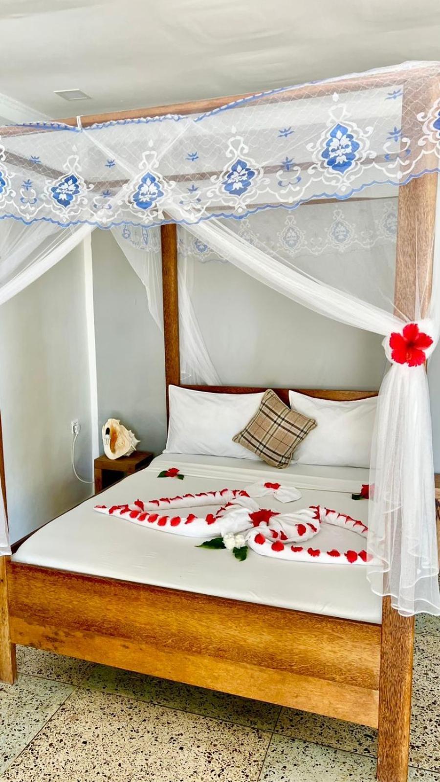 קיוונגווה Seashore Beach Hotel מראה חיצוני תמונה